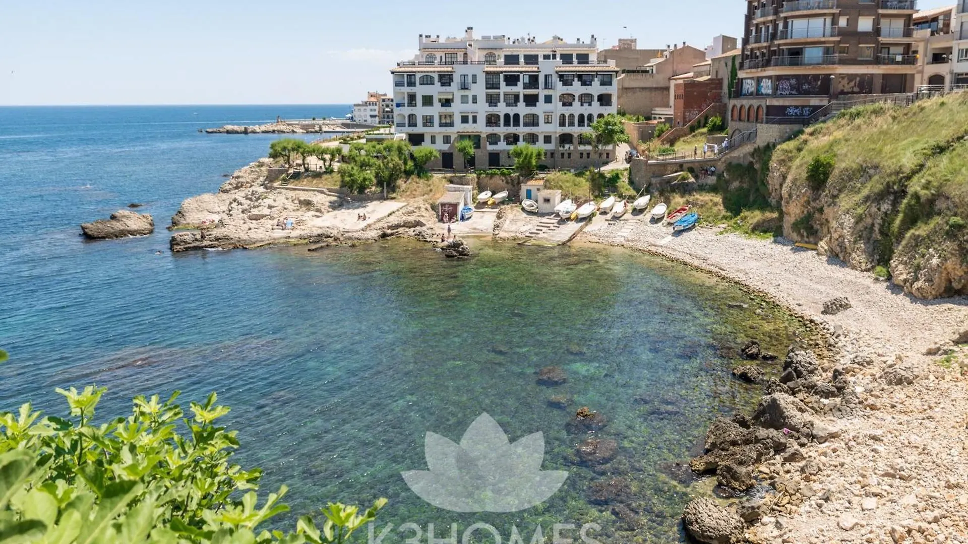 Rustic Style Villa Near Pyrenees Beach L' Escala